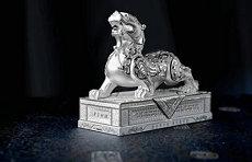 1960年7月属相为鼠的是啥命属鼠五行生肖(1960年属相为鼠女的寿终)