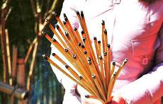 嫁女看日子黄道吉日生辰八字婚姻(嫁女选日子有什么说法)